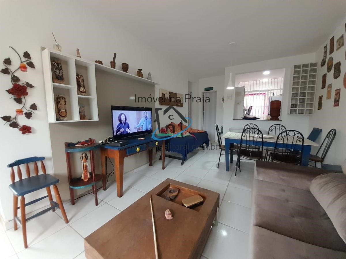 Casa à venda com 2 quartos, 67m² - Foto 1