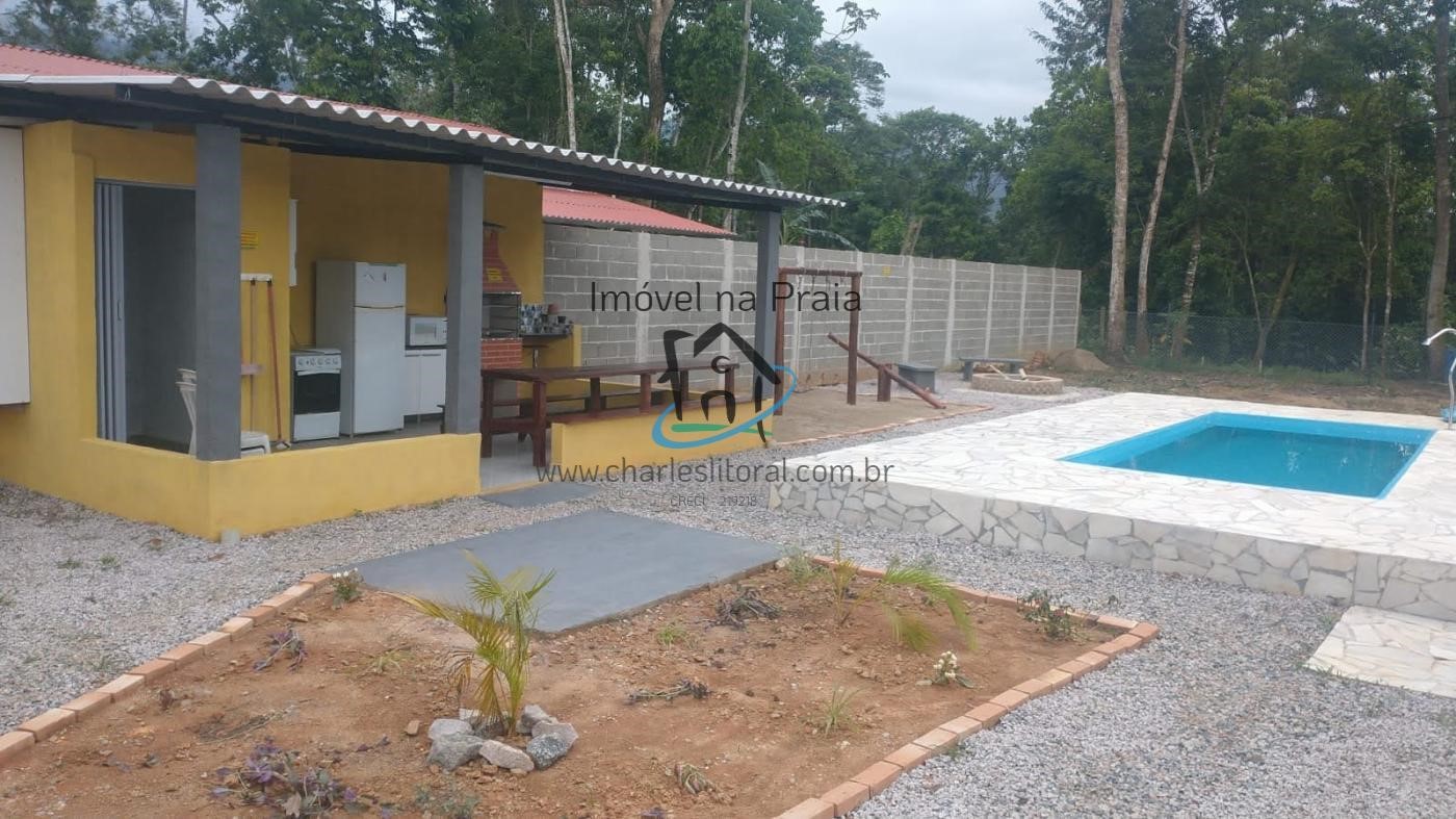 Casa à venda com 4 quartos, 800m² - Foto 1