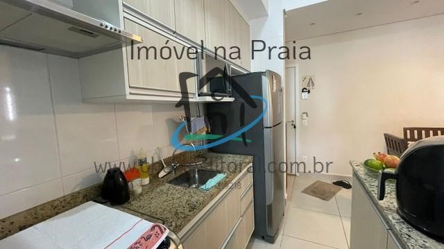 Apartamento à venda com 2 quartos, 70m² - Foto 3