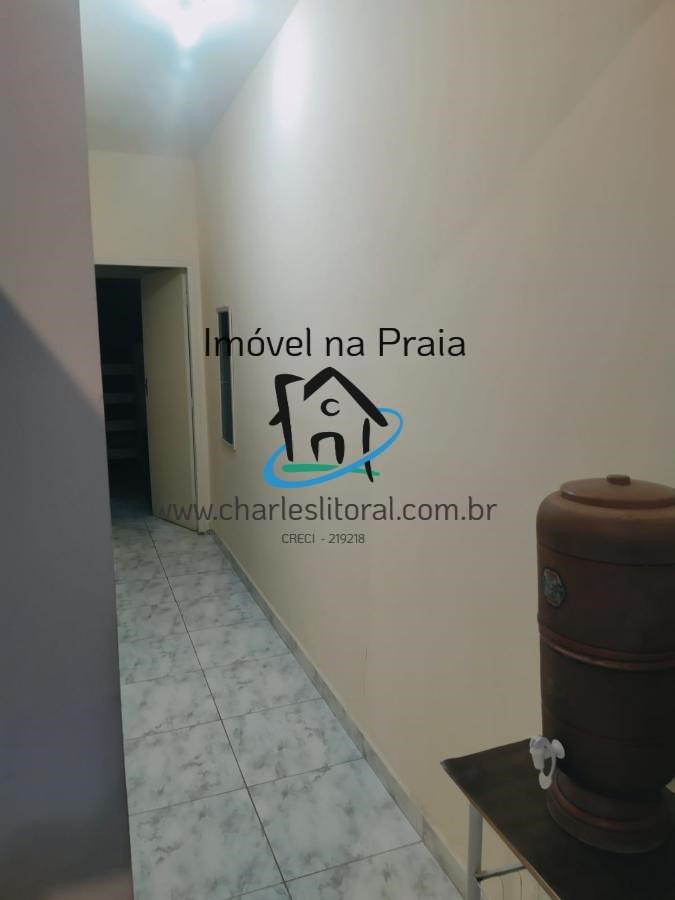 Casa à venda com 2 quartos, 60m² - Foto 9