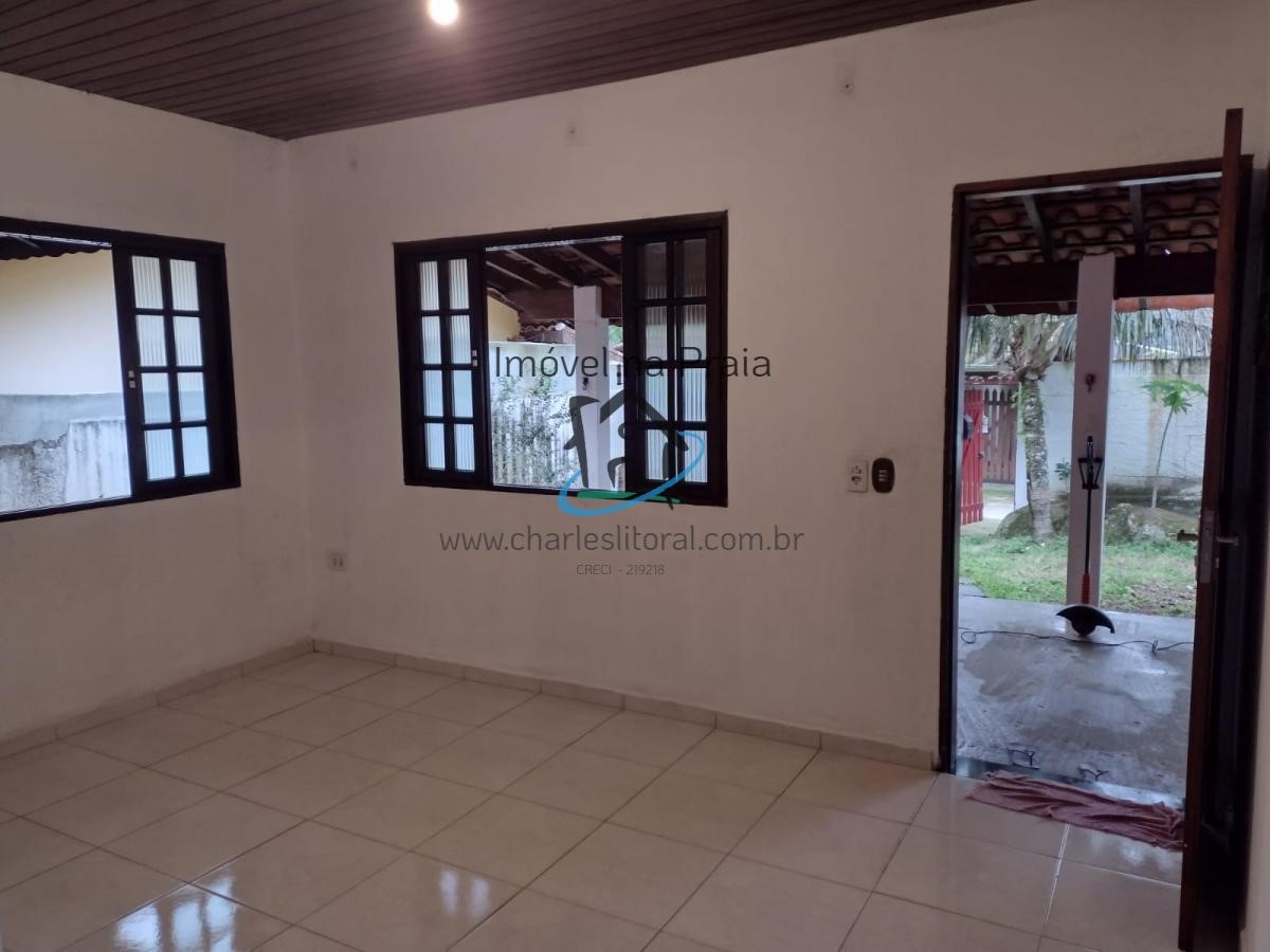 Casa à venda com 2 quartos, 250m² - Foto 8