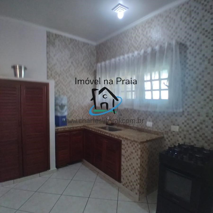 Casa à venda com 4 quartos, 200m² - Foto 23