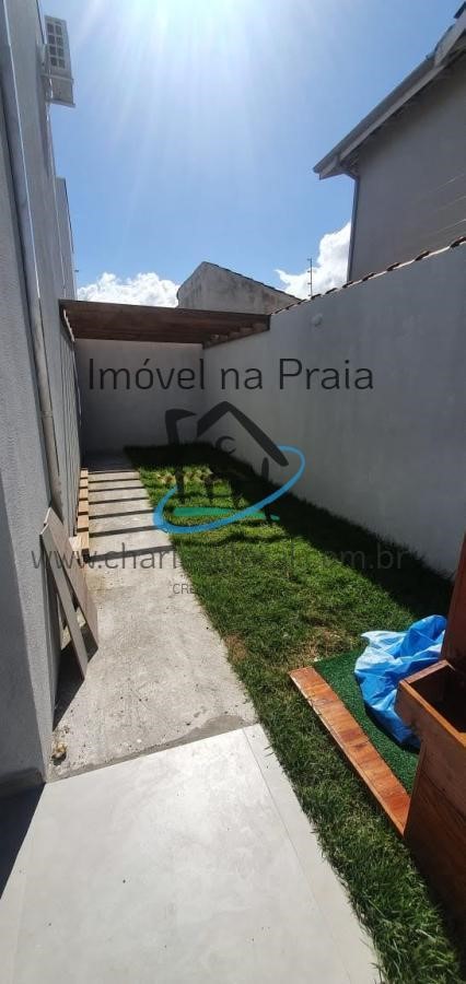 Casa à venda com 2 quartos, 65m² - Foto 4