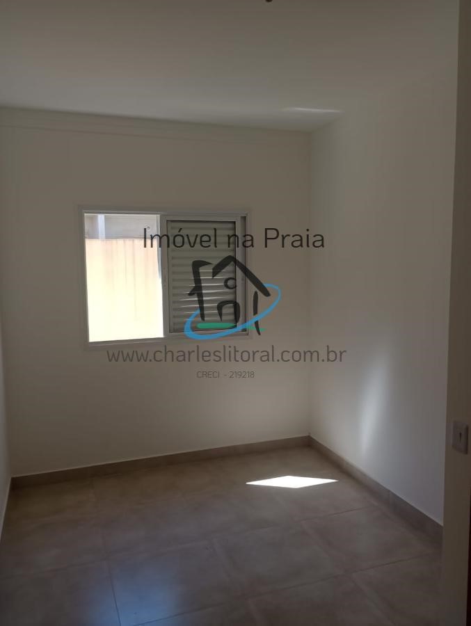 Casa à venda com 2 quartos, 72m² - Foto 13