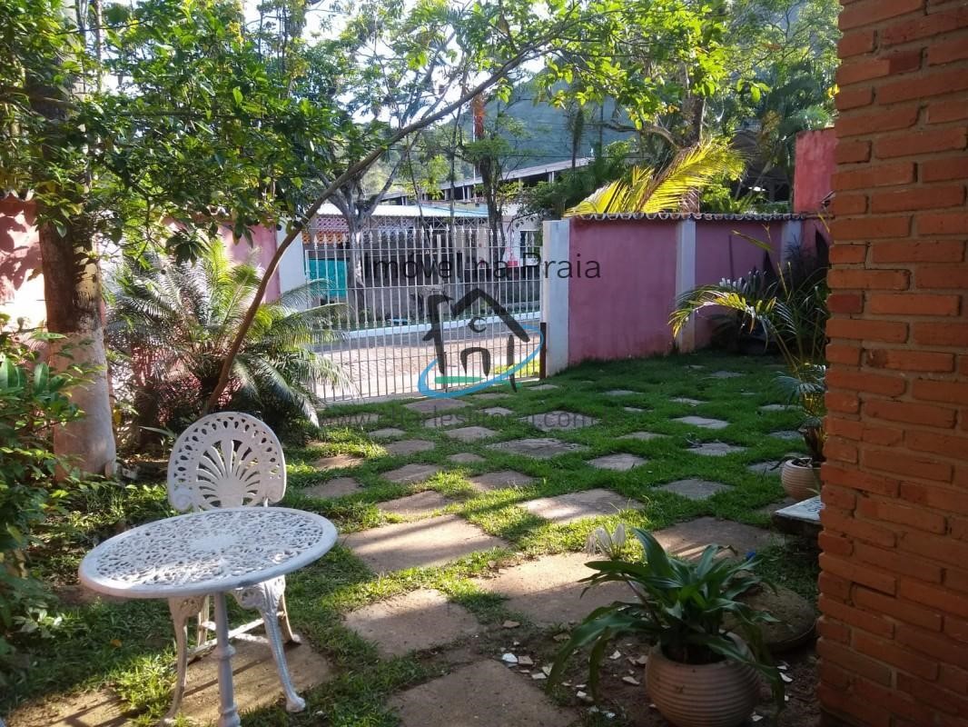 Casa à venda com 5 quartos, 500m² - Foto 1