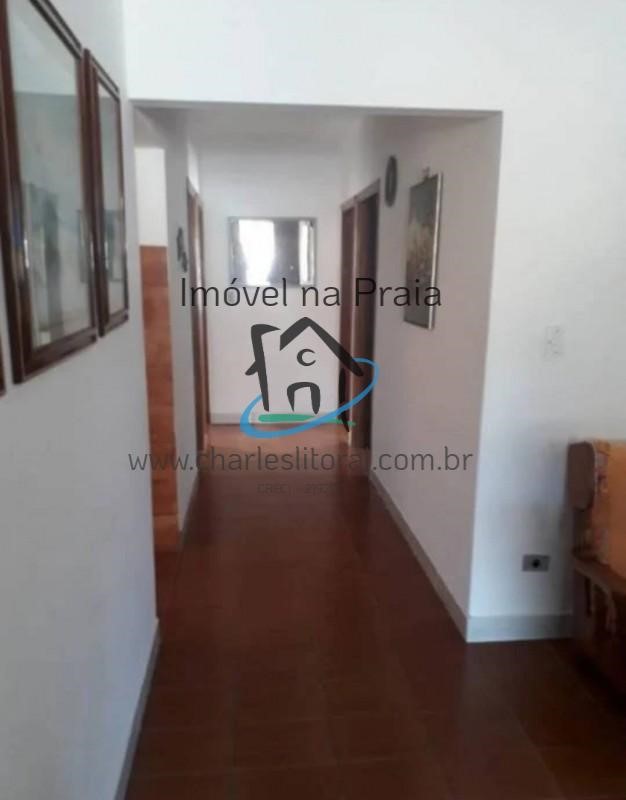 Casa à venda com 4 quartos, 200m² - Foto 11