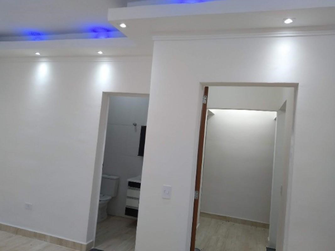 Casa à venda com 4 quartos, 200m² - Foto 12