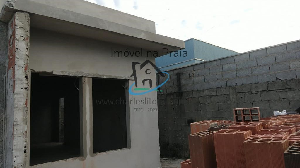 Casa à venda com 2 quartos, 61m² - Foto 9