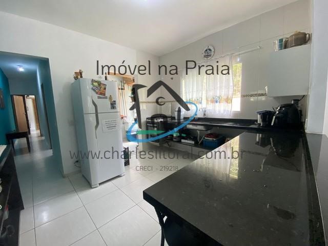 Casa à venda com 2 quartos, 150m² - Foto 4