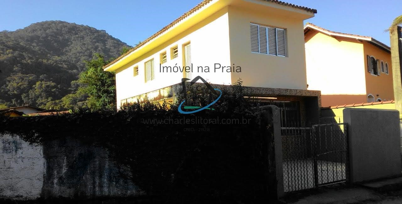 Casa à venda com 3 quartos, 150m² - Foto 1