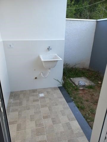 Casa à venda com 2 quartos, 95m² - Foto 11