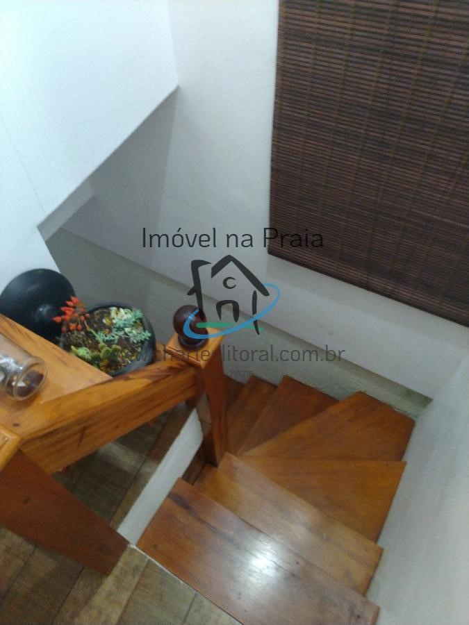 Casa à venda com 2 quartos, 72m² - Foto 9