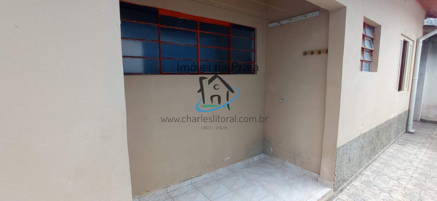 Casa à venda com 2 quartos, 150m² - Foto 3