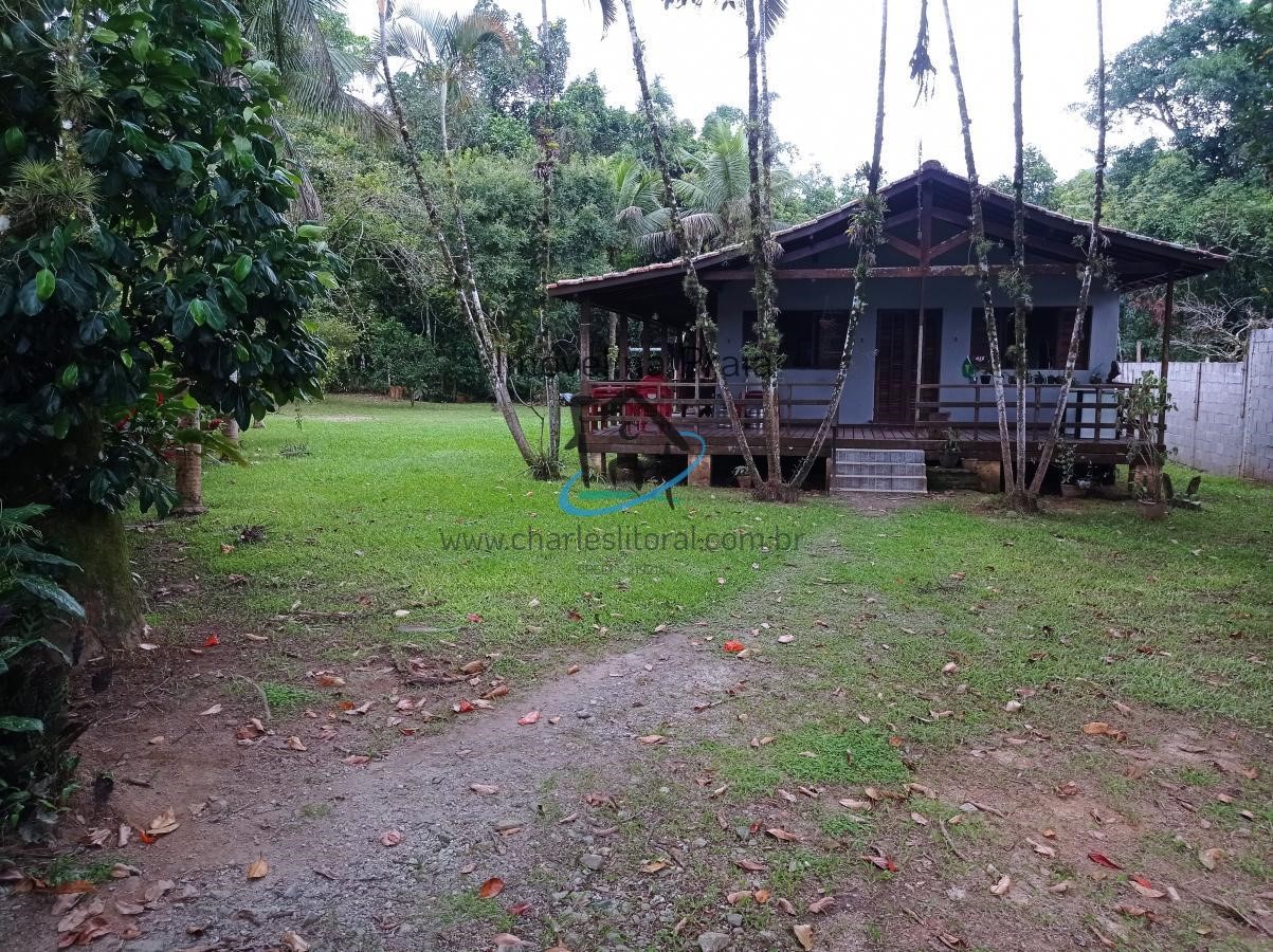 Casa à venda com 4 quartos, 1580m² - Foto 1