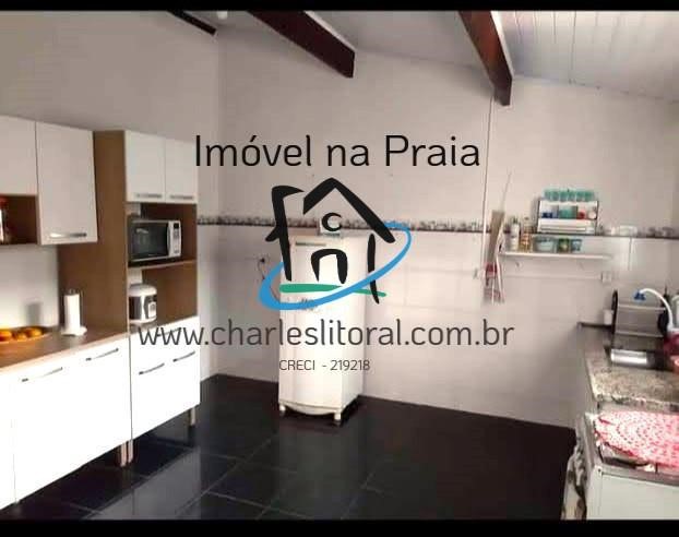 Casa à venda com 4 quartos, 250m² - Foto 8