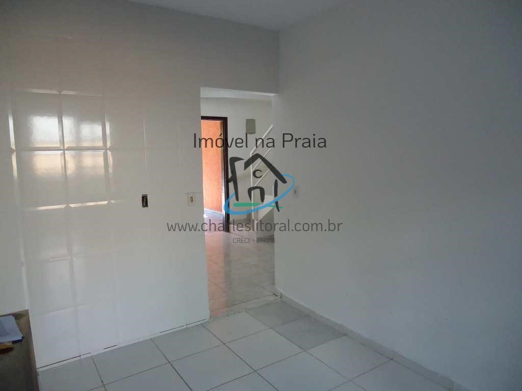 Casa à venda com 2 quartos, 80m² - Foto 11