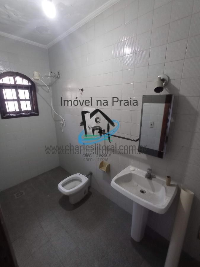 Casa à venda com 5 quartos, 186m² - Foto 42