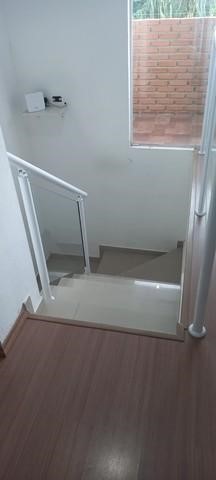 Casa à venda com 3 quartos, 100m² - Foto 6