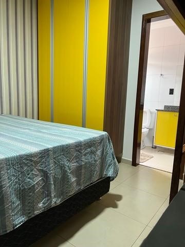 Apartamento à venda com 2 quartos, 70m² - Foto 2