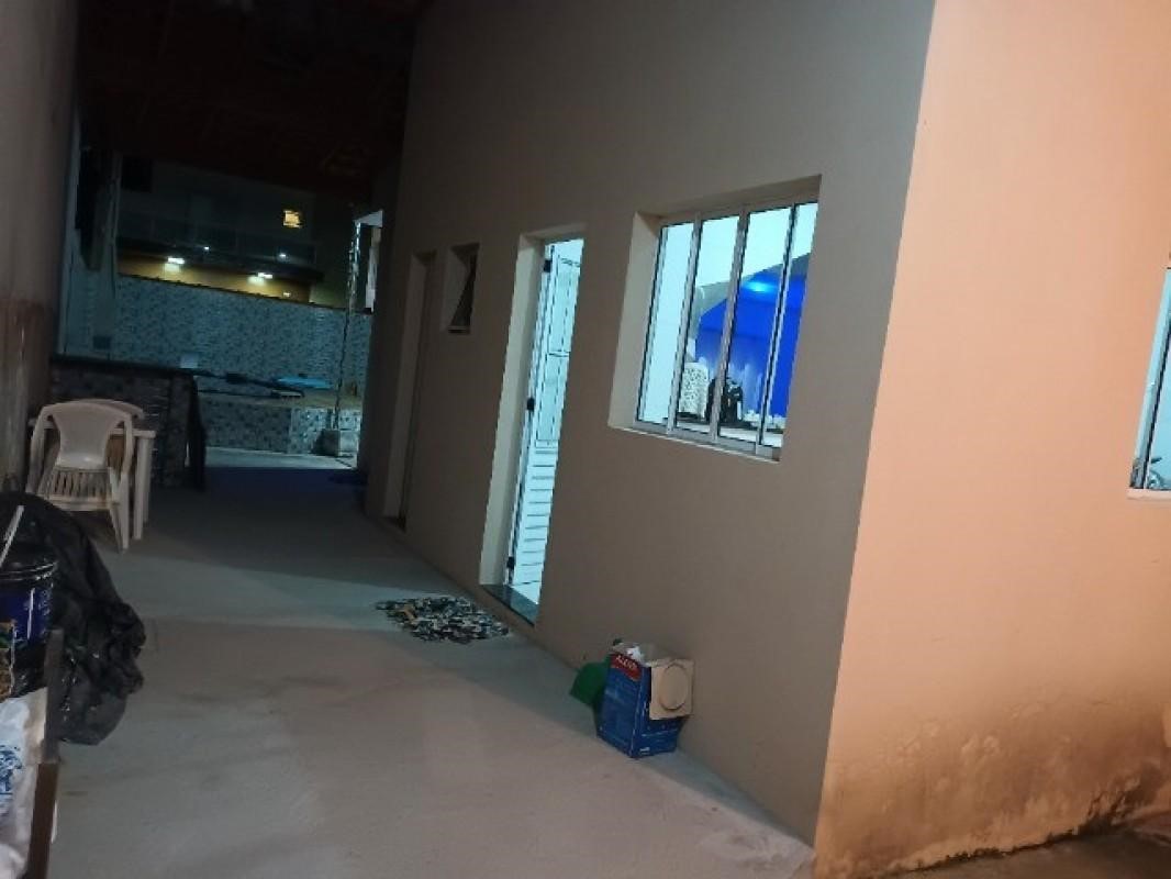 Casa à venda com 4 quartos, 200m² - Foto 6