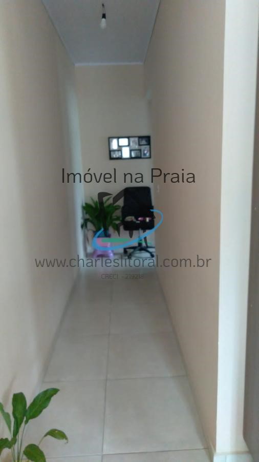 Casa à venda com 2 quartos, 195m² - Foto 9