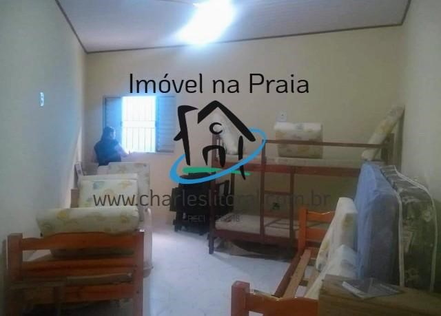 Casa à venda com 2 quartos, 320m² - Foto 9