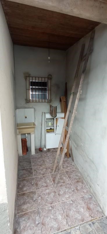 Casa à venda com 2 quartos, 150m² - Foto 5