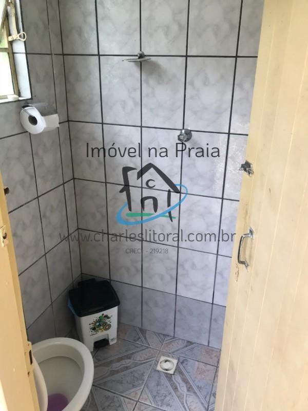 Casa à venda com 2 quartos, 300m² - Foto 15