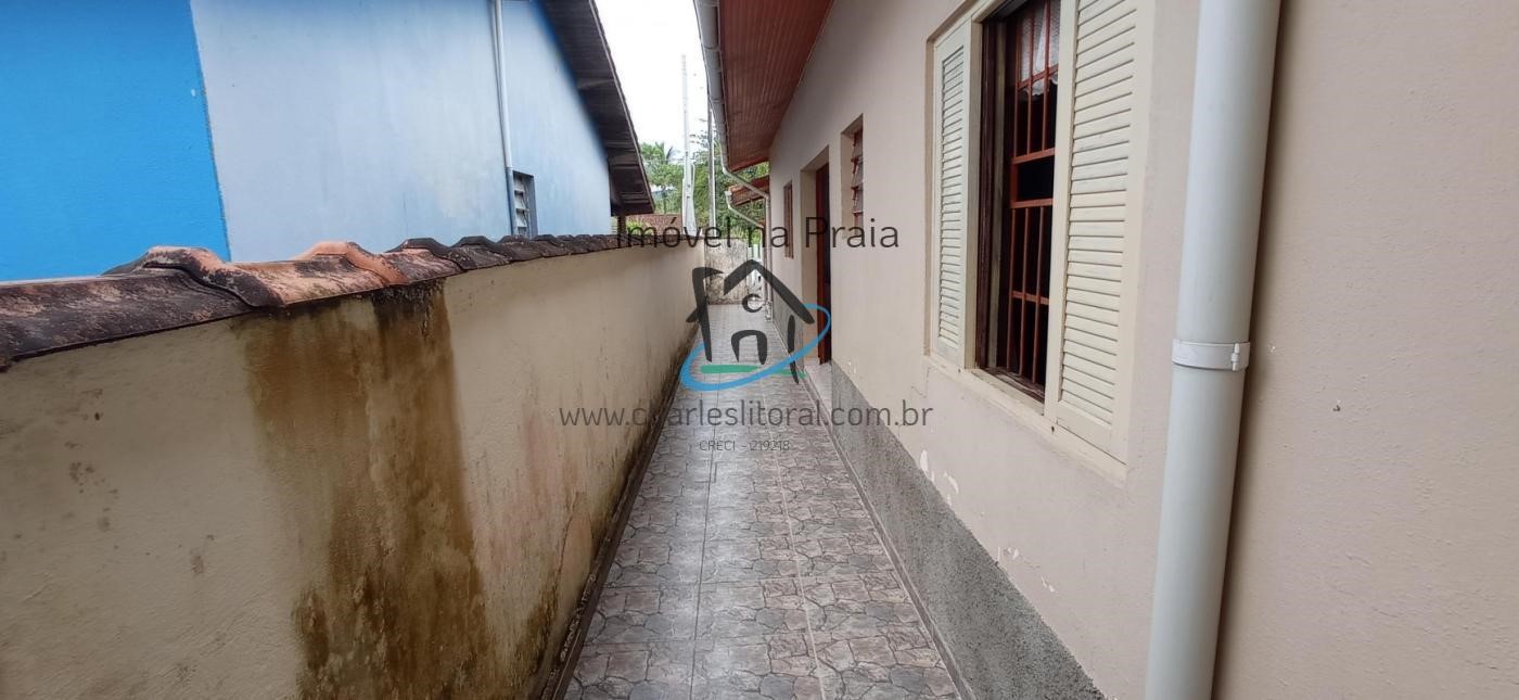 Casa à venda com 2 quartos, 150m² - Foto 4