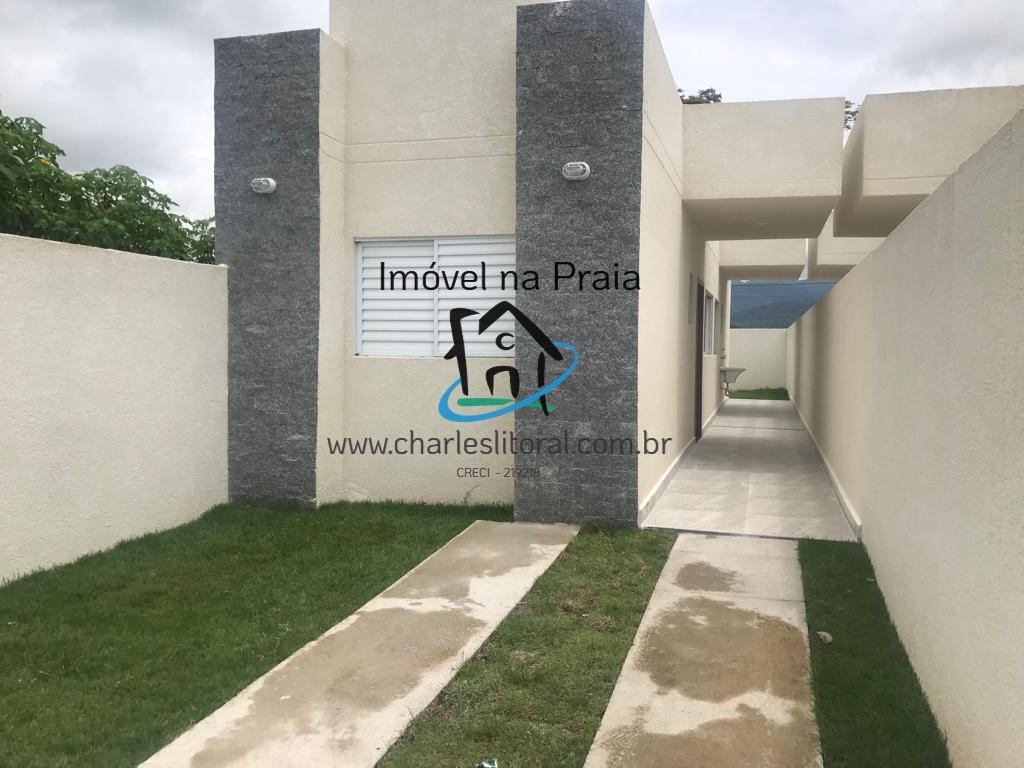 Casa à venda com 2 quartos, 140m² - Foto 2