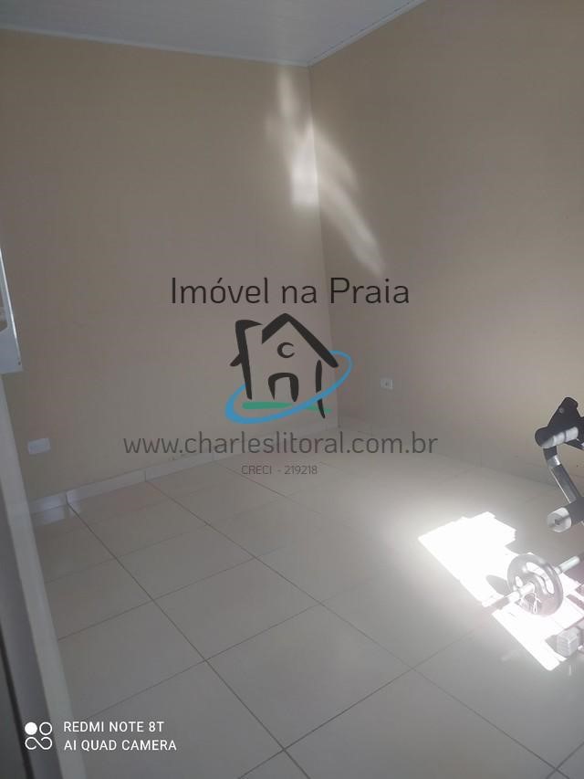 Casa à venda com 2 quartos, 80m² - Foto 10