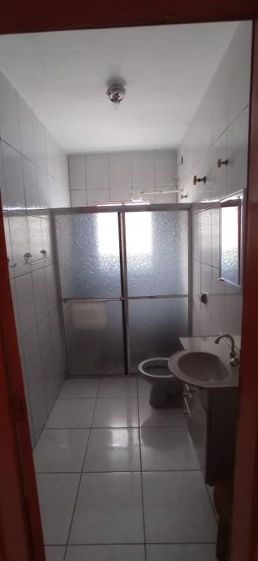 Casa à venda com 2 quartos, 150m² - Foto 12