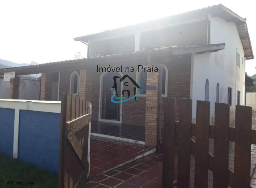 Casa à venda com 4 quartos, 200m² - Foto 2