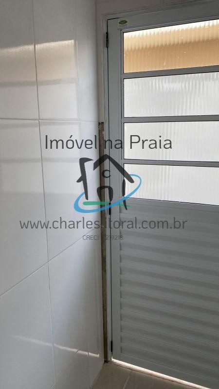 Casa à venda com 2 quartos, 140m² - Foto 8