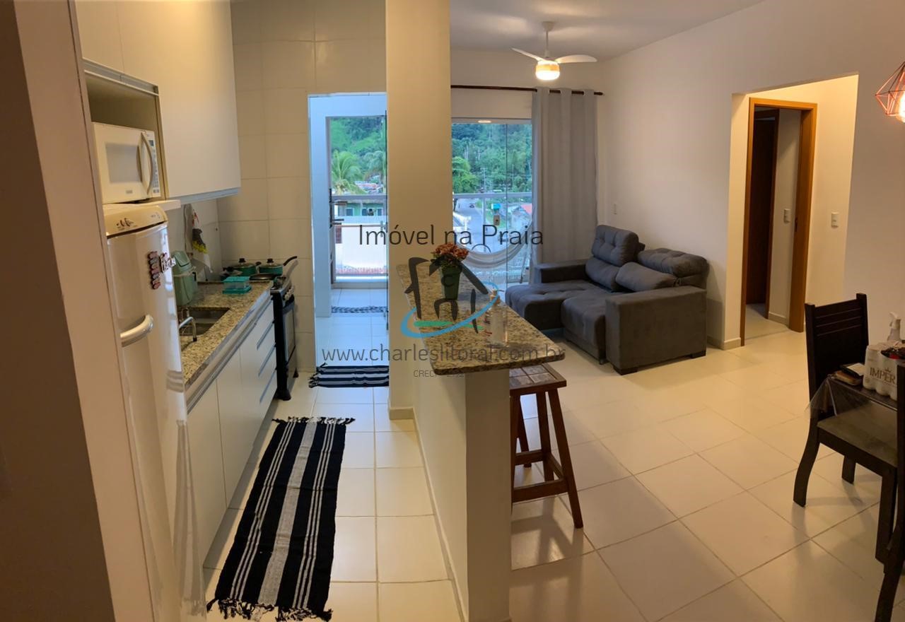 Apartamento à venda com 2 quartos, 65m² - Foto 1