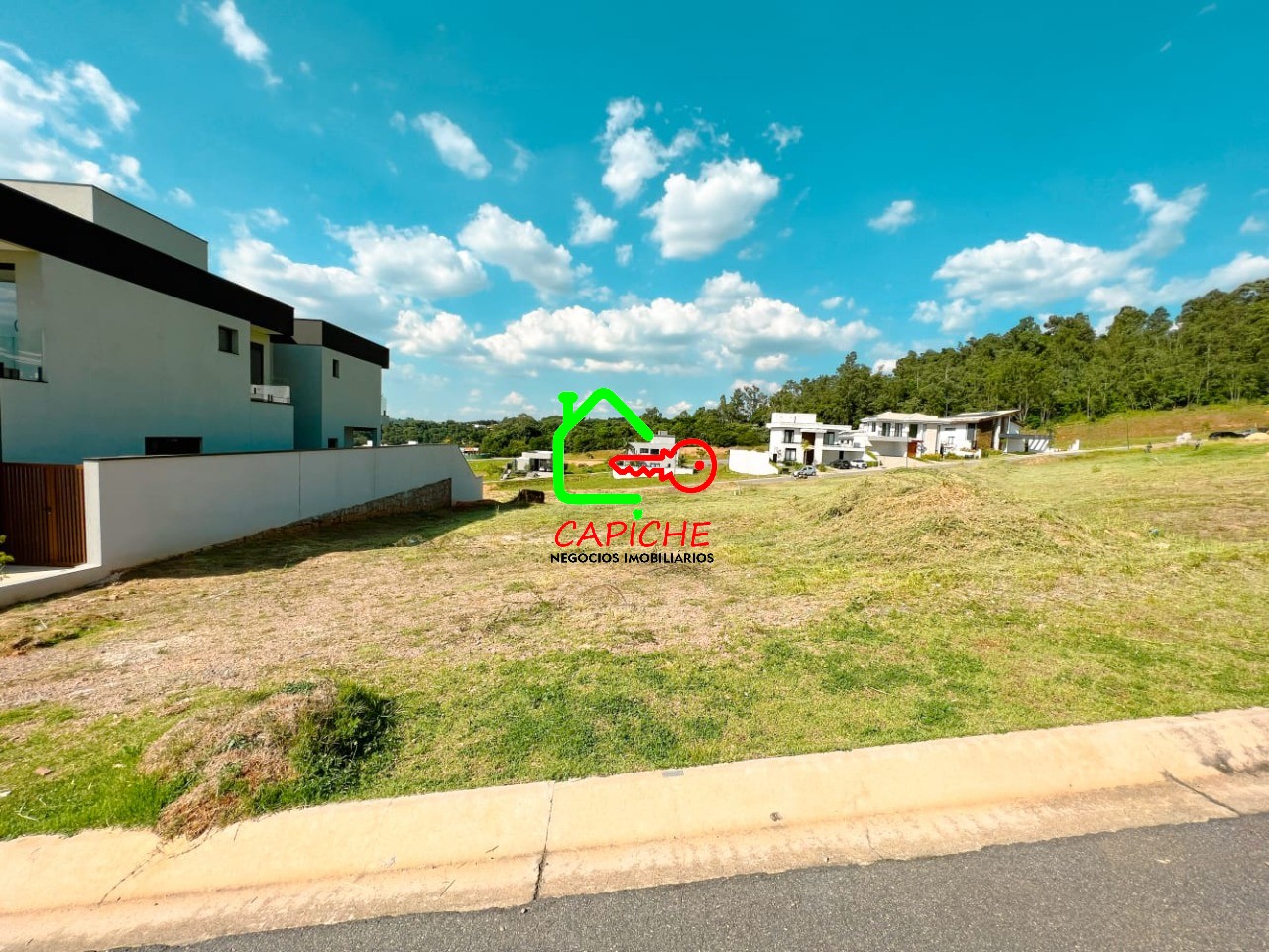 Terreno, 602 m² - Foto 1