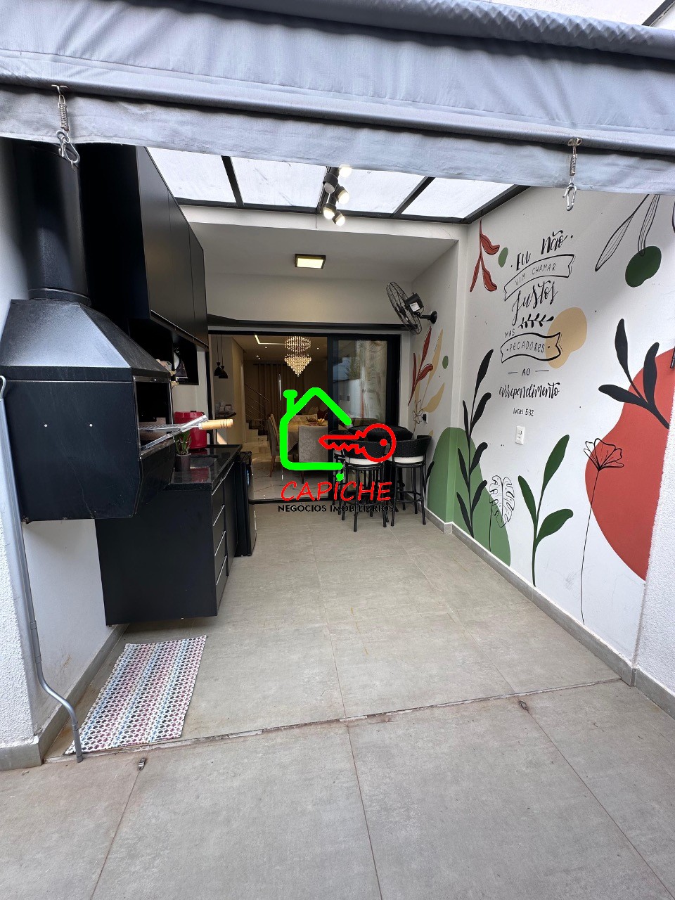 Casa de Condomínio à venda com 3 quartos, 112m² - Foto 1