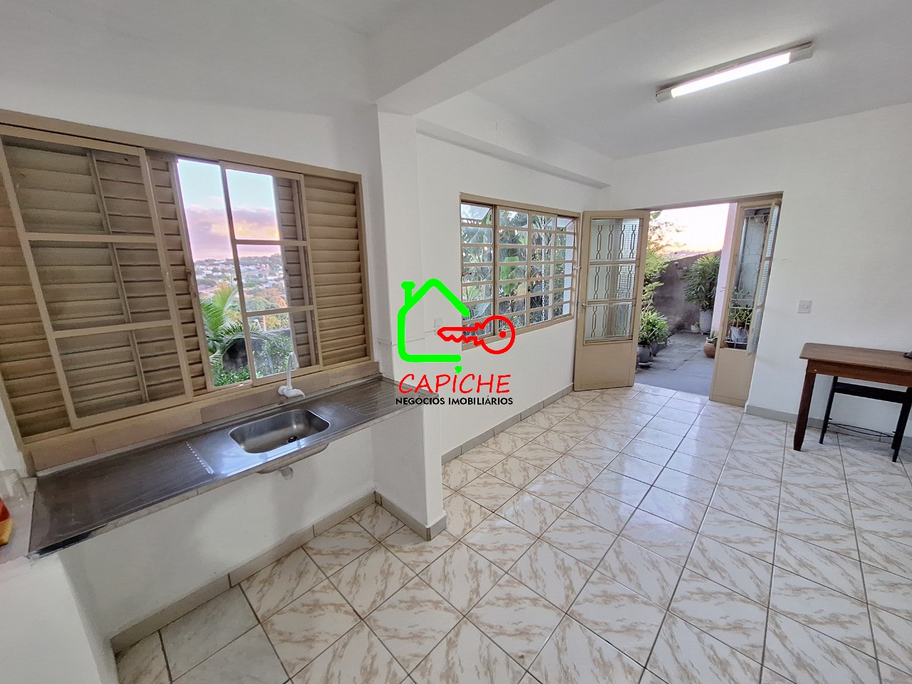 Casa à venda com 3 quartos, 295m² - Foto 20