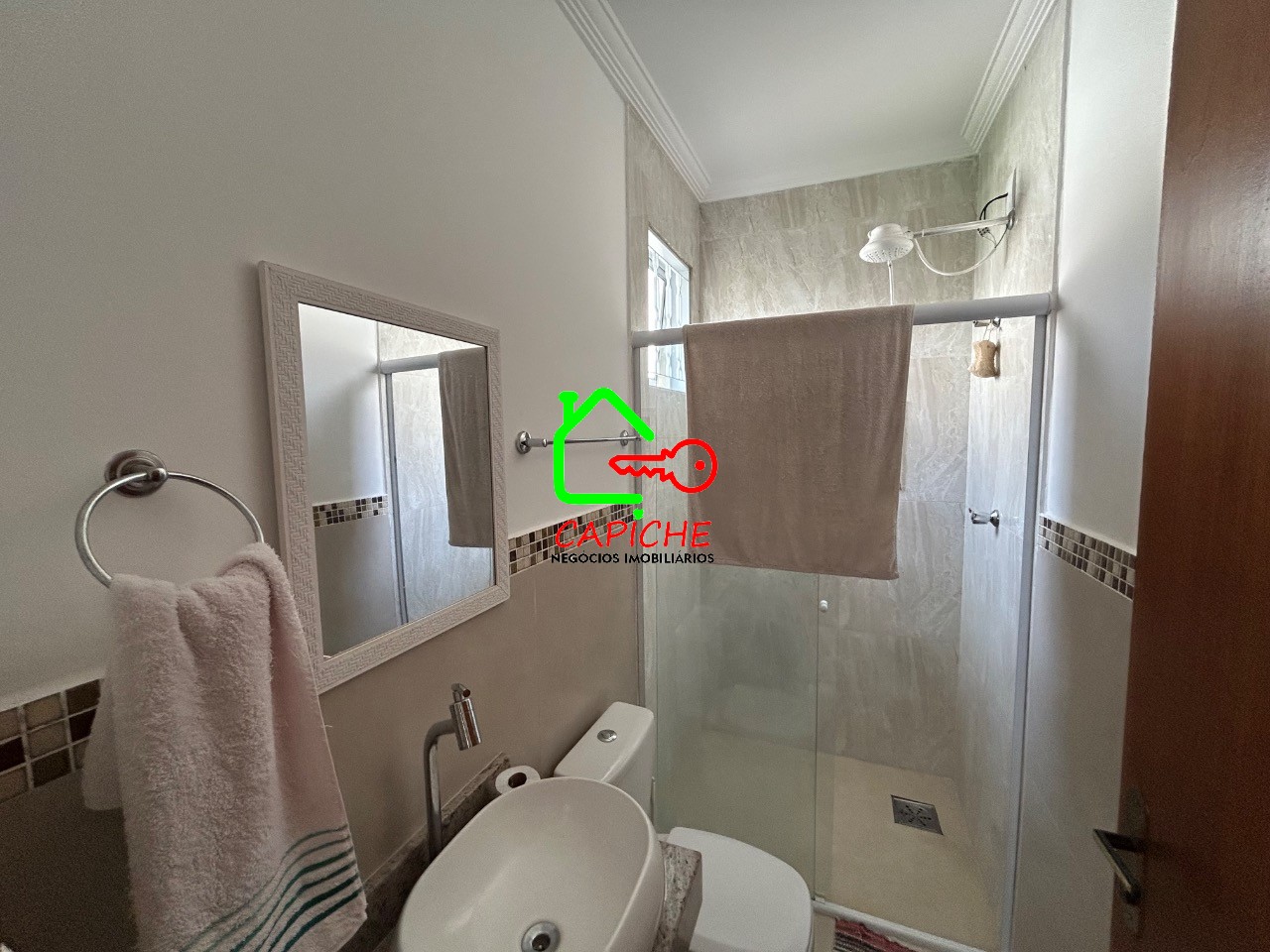 Casa, 4 quartos, 240 m² - Foto 18