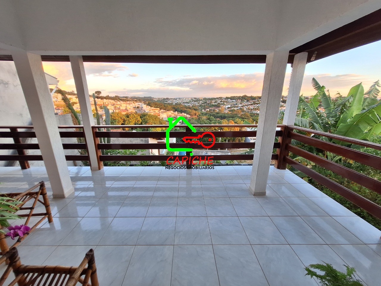 Casa à venda com 3 quartos, 295m² - Foto 6