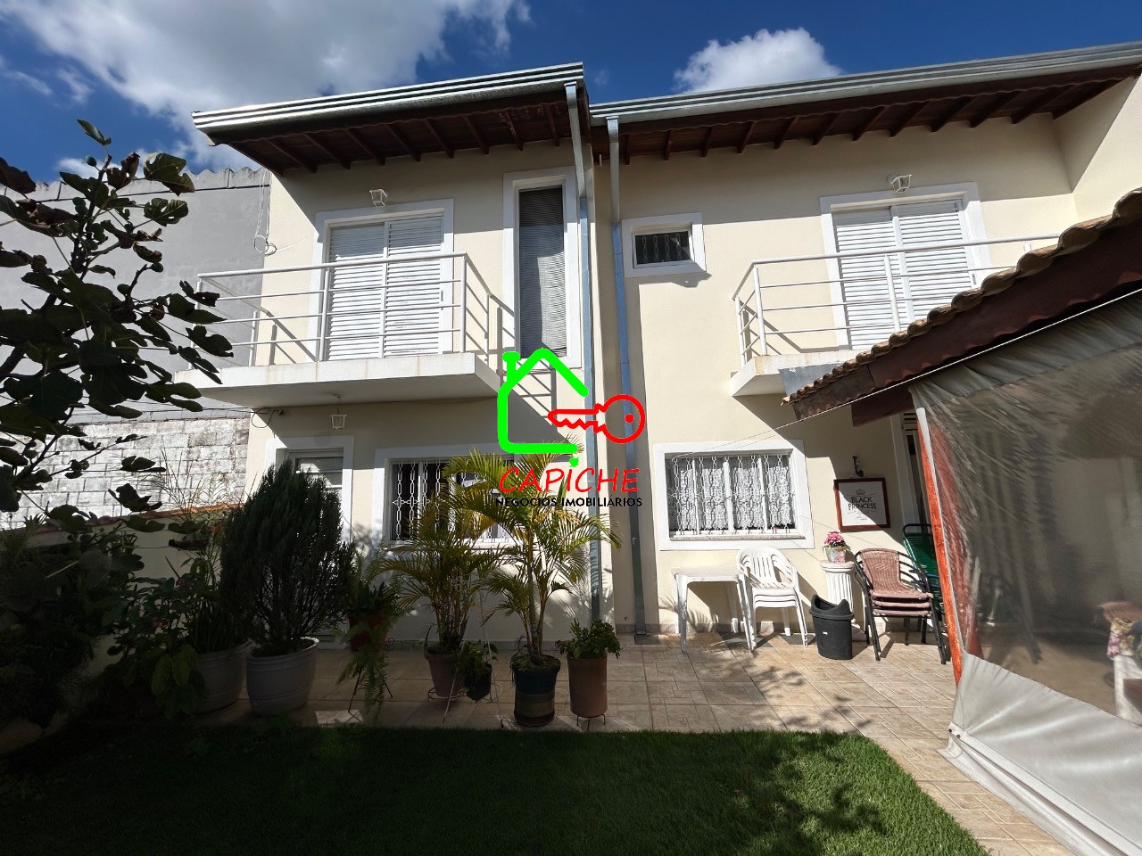 Casa, 4 quartos, 240 m² - Foto 2