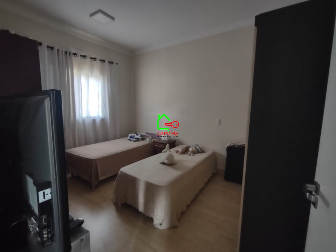 Casa de Condomínio à venda com 3 quartos, 800m² - Foto 9