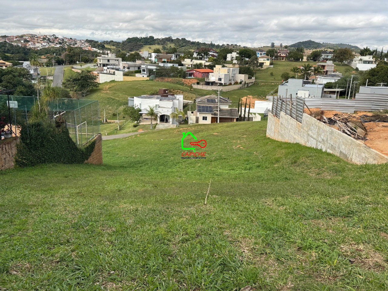 Terreno, 810 m² - Foto 1