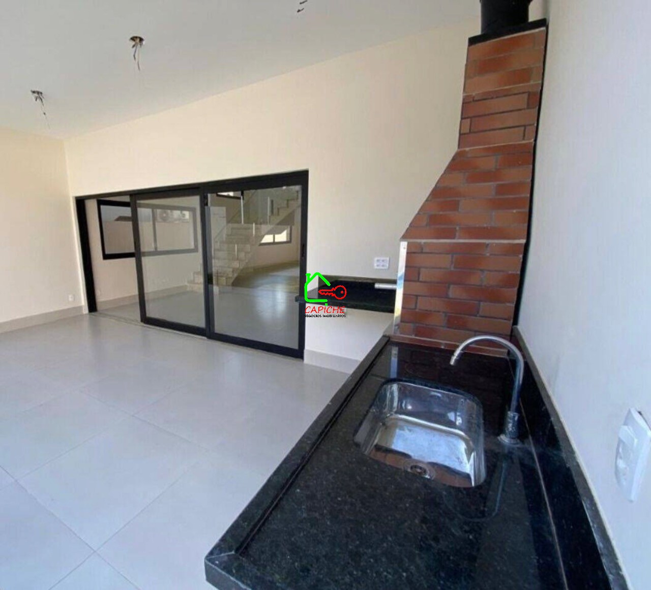 Casa de Condomínio à venda com 3 quartos, 250m² - Foto 12