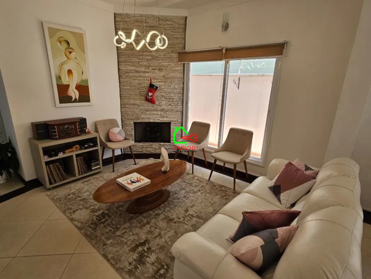 Casa de Condomínio à venda com 3 quartos, 249m² - Foto 3