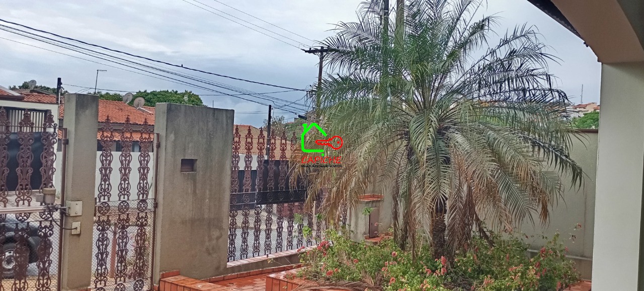 Casa, 3 quartos, 241 m² - Foto 2