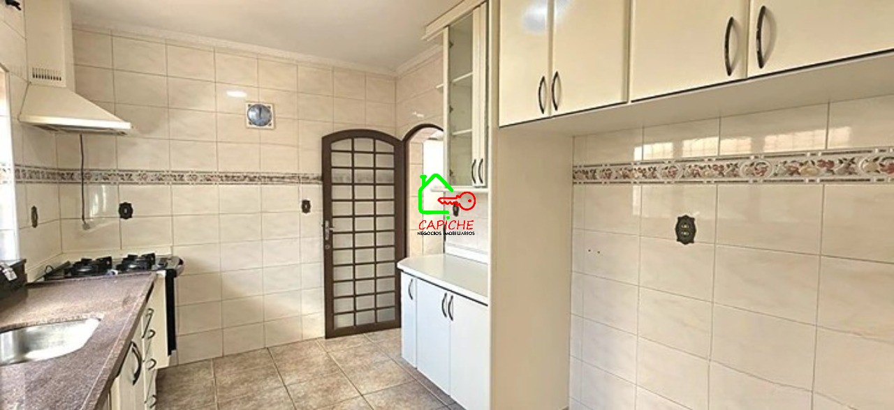 Casa, 3 quartos, 241 m² - Foto 11