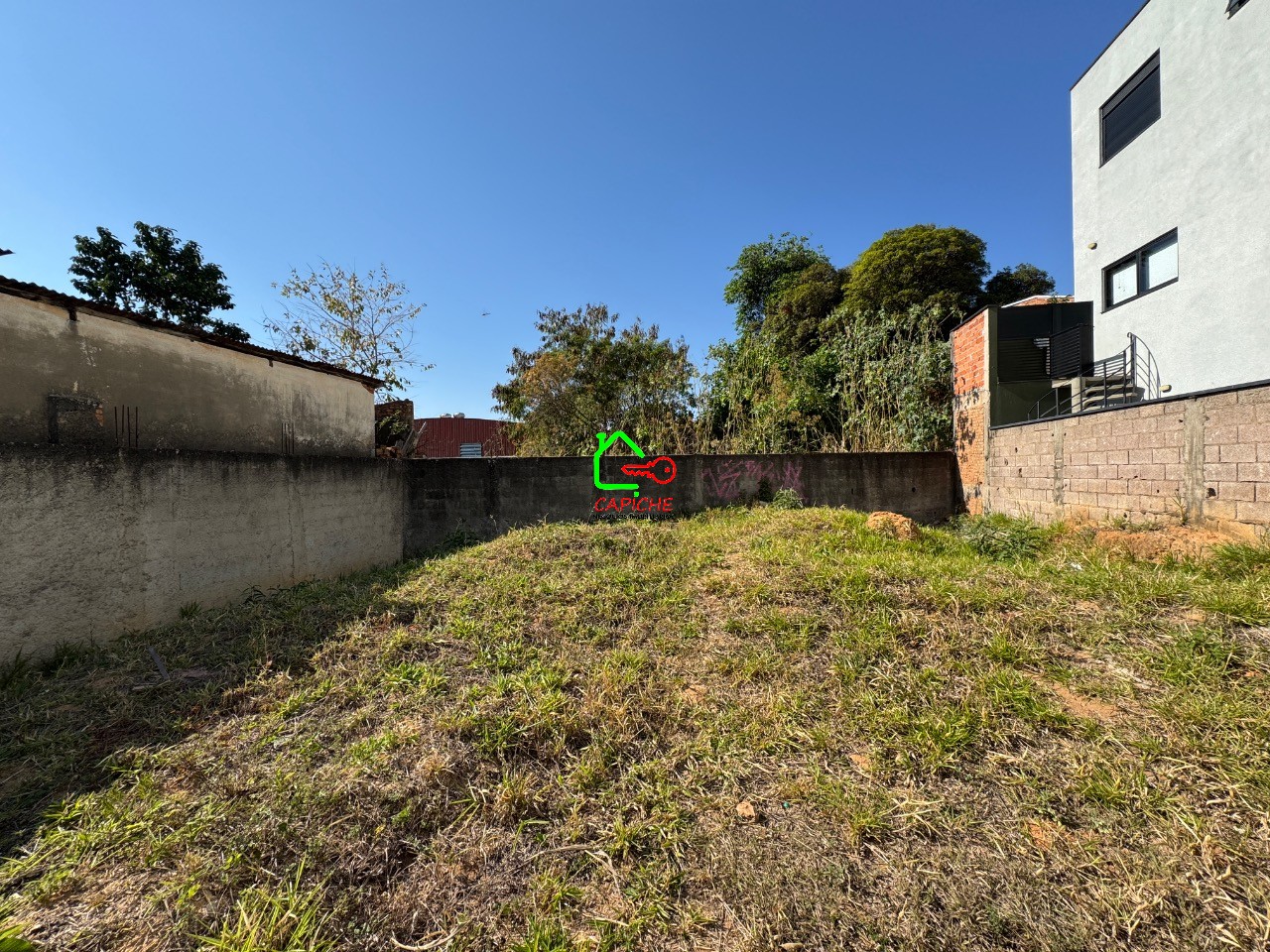 Loteamento e Condomínio, 283 m² - Foto 2