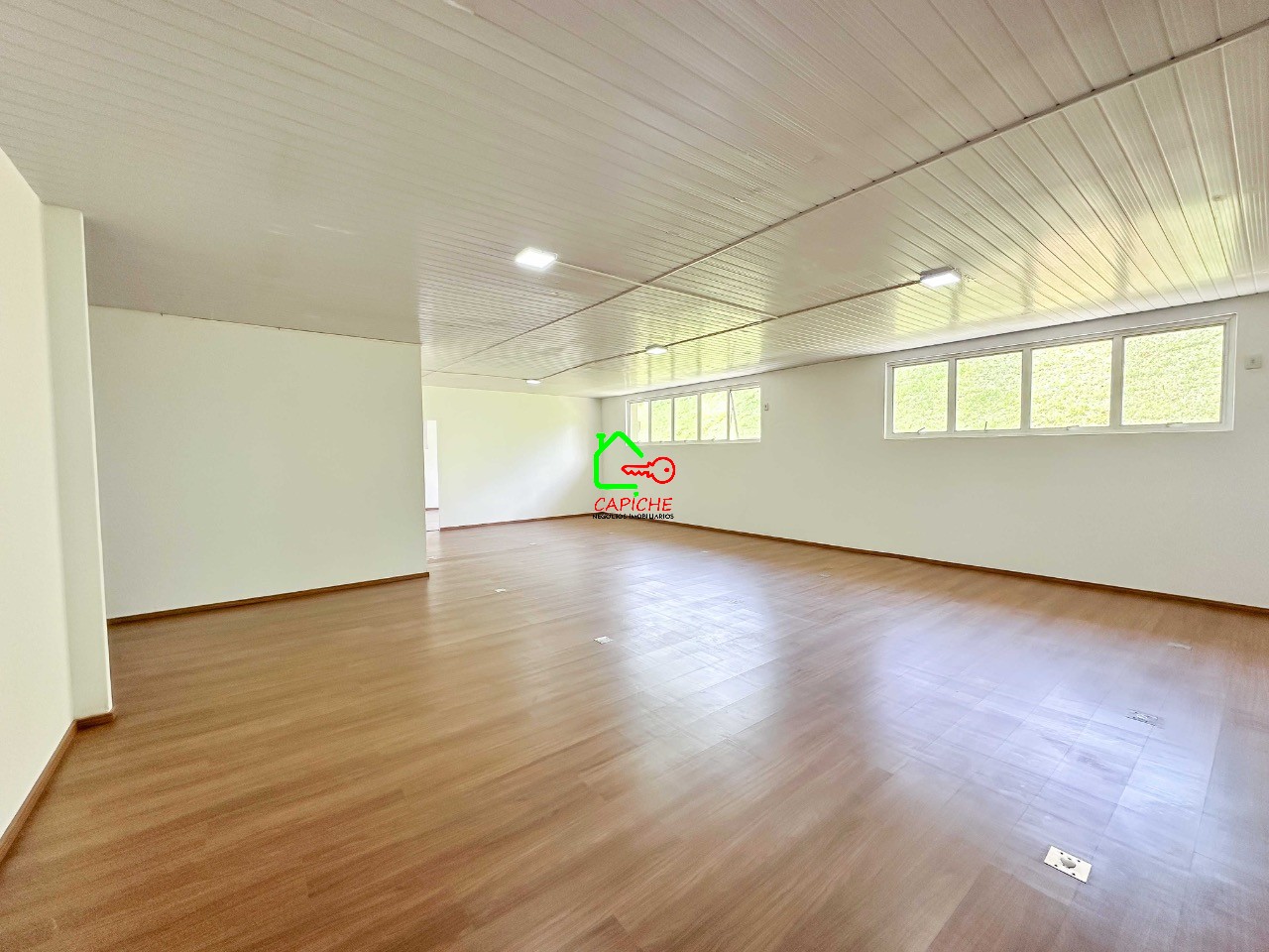 Depósito-Galpão, 1400 m² - Foto 13