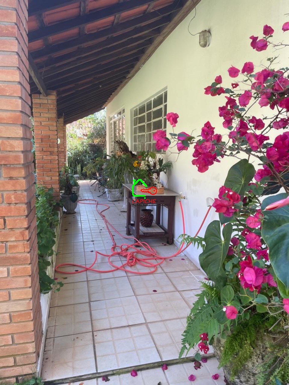 Casa de Condomínio, 4 quartos - Foto 1